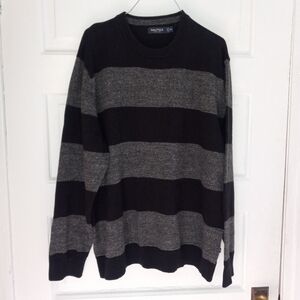 New MENS XL. NAUTICA Sweater